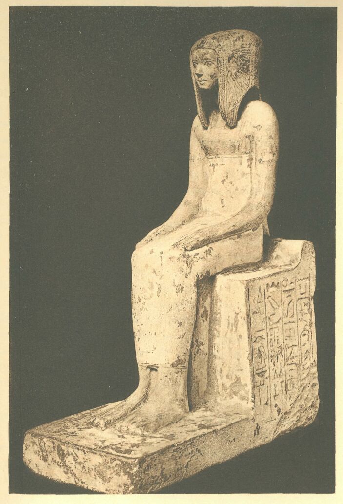 338.jpg Statue of Queen Teta-shera 
