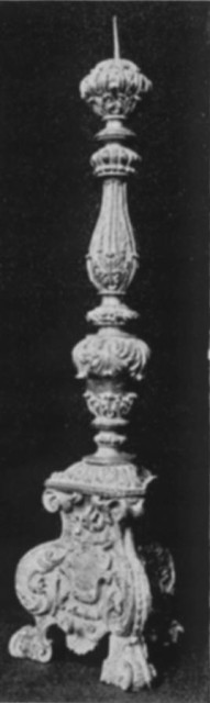 Candlestick, Wood, Carved and Gilded. Florentine, XVI Century Candlestick, Wood, Carved and Gilded. Florentine, XVI Century